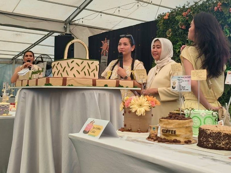 Respon Lucu Artis Saat Diundang Hesti Purwadinata Acara Piknik