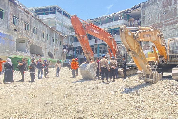 Basarnas Akhiri Pencarian Korban Ambruknya Mushala Khoziny