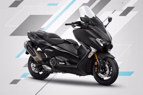 Performa Stabil Yamaha TMAX DX Layak Disebut Skutik Premium