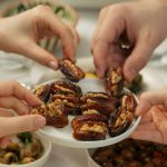 3 Tanda Kurma Sudah Kedaluwarsa, Kenali Biar Gak Sakit Perut