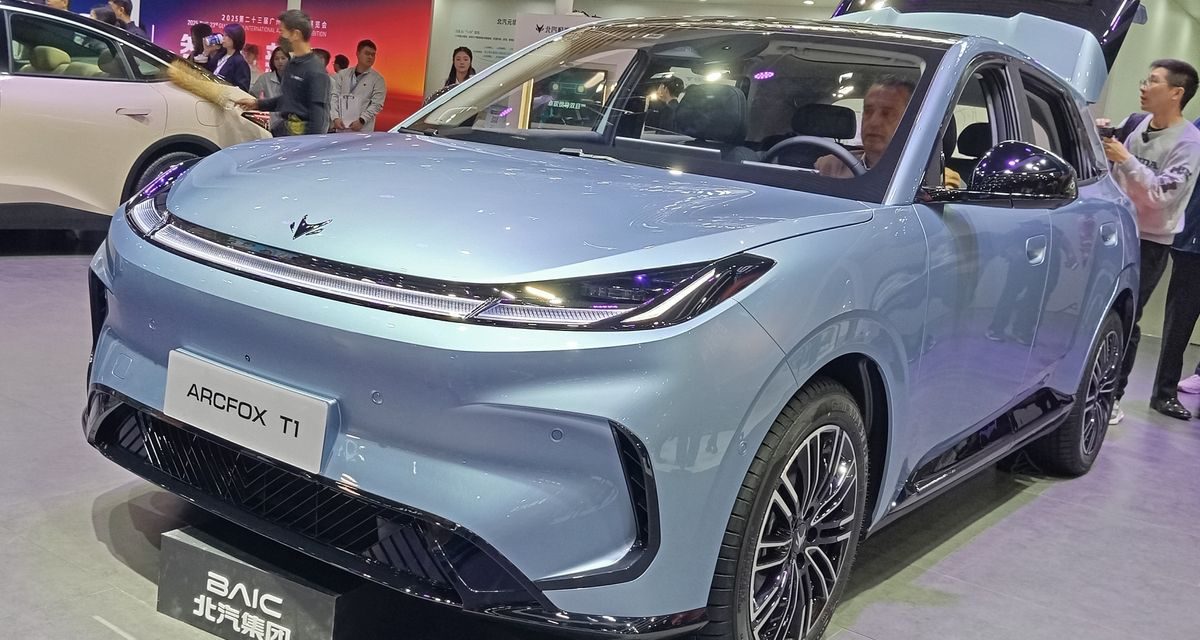 BAIC Siap Gebrak Pasar EV Indonesia Lewat Arcfox T1!
