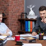 3 Cara Tepat Hadapi Lingkungan Kerja Toxic