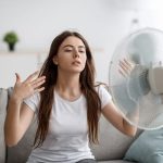 Gerah Banget! Ini 3 Trik Simpel Biar Tetap Adem Di Luar