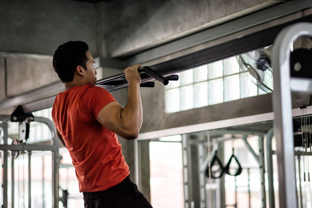 Mau Otot Kekar? Coba Rutin Lakukan Pull Up Setiap Hari