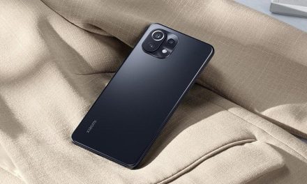 Xiaomi Mi 11 Lite: HP Tipis Tapi Speknya Sadis