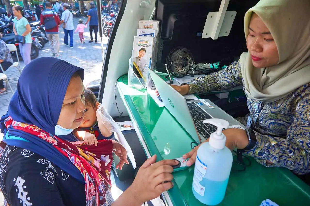 Data Terkini: Puluhan Juta Warga Miskin Belum Tercover BPJS