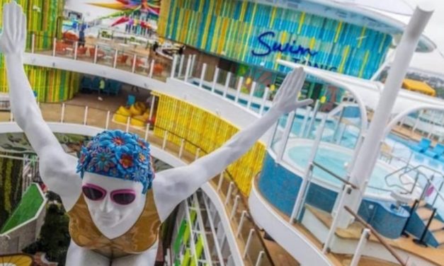 Vibe Kapal Pesiar, Intip Hotel Dengan 7 Kolam Renang Ini